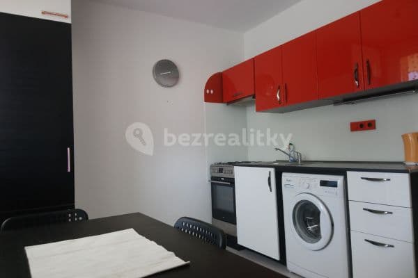 Prenájom bytu 1-izbový 34 m², Dolní, Prostějov Prenájom bytu 1-izbový 34 m², Dolní, Prostějov