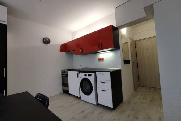 Prenájom bytu 1-izbový 40 m², Dolní, Prostějov, Olomoucký kraj Prenájom bytu 1-izbový 40 m², Dolní, Prostějov, Olomoucký kraj