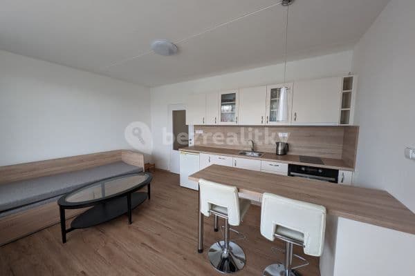 Prenájom bytu Garsoniéra 35 m², Mařatkova, Praha Prenájom bytu Garsoniéra 35 m², Mařatkova, Praha