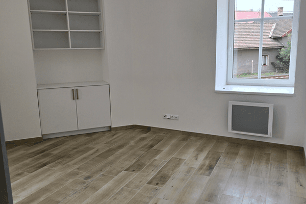Prenájom bytu 2-izbový 35 m², Tyršova, Postoloprty Prenájom bytu 2-izbový 35 m², Tyršova, Postoloprty