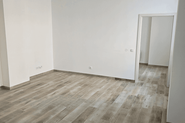 Prenájom bytu 2-izbový 52 m², Tyršova, Postoloprty Prenájom bytu 2-izbový 52 m², Tyršova, Postoloprty
