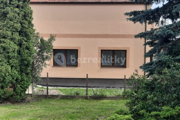 Prenájom bytu 2-izbový 52 m², Na Návsi, Hrdějovice Prenájom bytu 2-izbový 52 m², Na Návsi, Hrdějovice