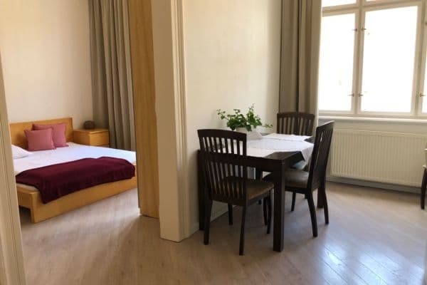 Prenájom bytu 2-izbový 43 m², Na Bělidle, Praha Prenájom bytu 2-izbový 43 m², Na Bělidle, Praha