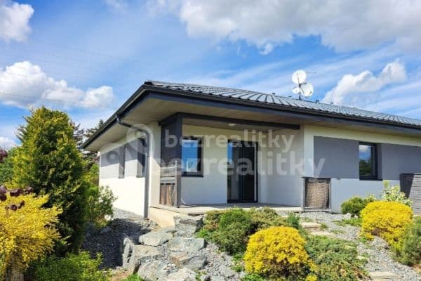 Prenájom domu 98 m², pozemek 444 m², Malá Hraštice Prenájom domu 98 m², pozemek 444 m², Malá Hraštice