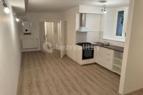 Prenájom bytu 2-izbový 55 m², Xaveriova, Praha Prenájom bytu 2-izbový 55 m², Xaveriova, Praha