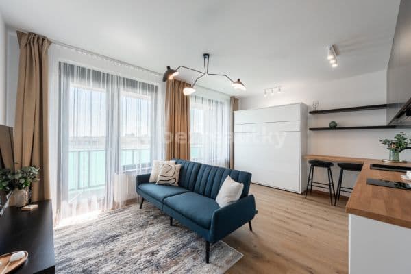 Prenájom bytu 1-izbový 32 m², Praha Prenájom bytu 1-izbový 32 m², Praha