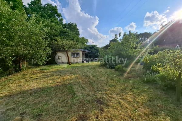 Prenájom rekreačného objektu 696 m², pozemek 544 m², Nerudova, Veltrusy Prenájom rekreačného objektu 696 m², pozemek 544 m², Nerudova, Veltrusy