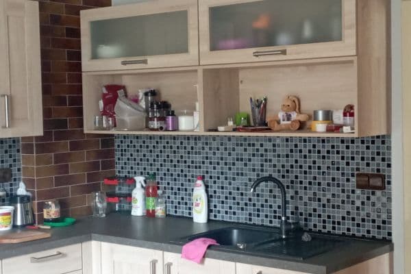 Prenájom bytu 2-izbový 80 m², 1. máje, Tuchlovice, Středočeský kraj Prenájom bytu 2-izbový 80 m², 1. máje, Tuchlovice, Středočeský kraj