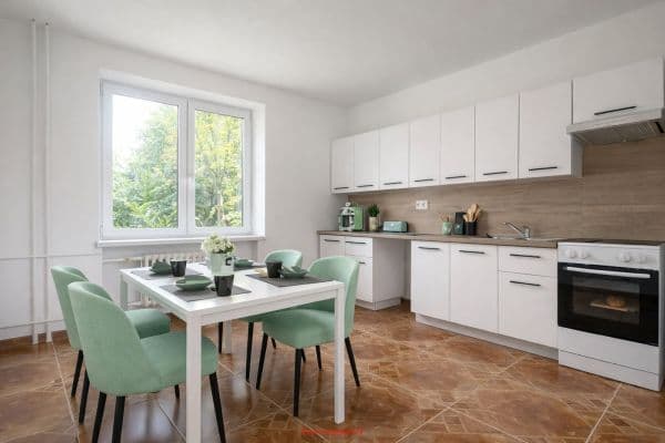 Prenájom bytu 2-izbový 54 m², Cihelní, Karviná-Nové Město Prenájom bytu 2-izbový 54 m², Cihelní, Karviná-Nové Město