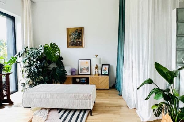 Prenájom bytu 1-izbový 60 m², Račianska, Nové Mesto Prenájom bytu 1-izbový 60 m², Račianska, Nové Mesto