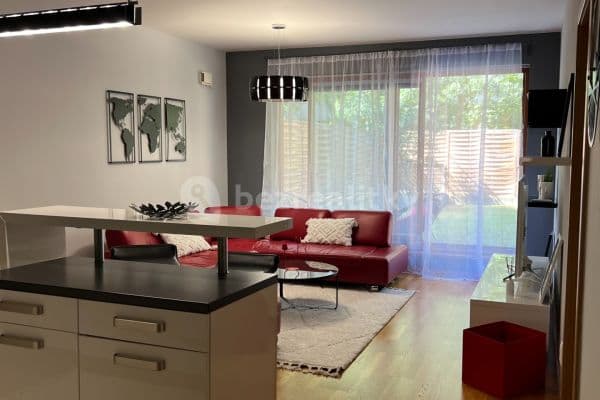 Prenájom bytu 2-izbový 56 m², Varhulíkové, Praha Prenájom bytu 2-izbový 56 m², Varhulíkové, Praha