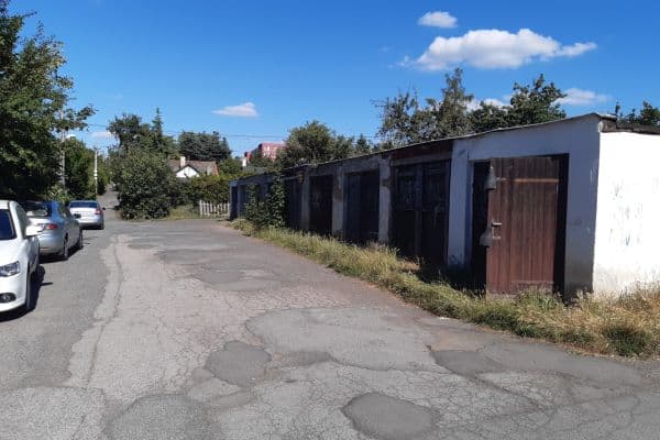 Predaj garáže 14 m², Pod Bohdalcem I, Praha Predaj garáže 14 m², Pod Bohdalcem I, Praha