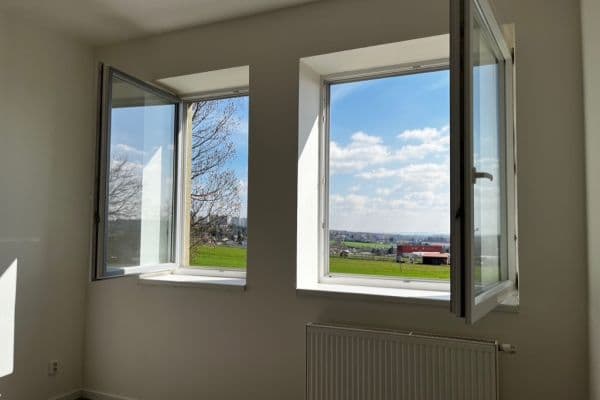 Prenájom bytu 1-izbový 37 m², Rušná, Brno Prenájom bytu 1-izbový 37 m², Rušná, Brno