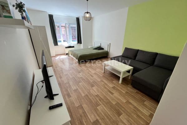 Prenájom bytu 2-izbový 58 m², Kolínská, Praha Prenájom bytu 2-izbový 58 m², Kolínská, Praha