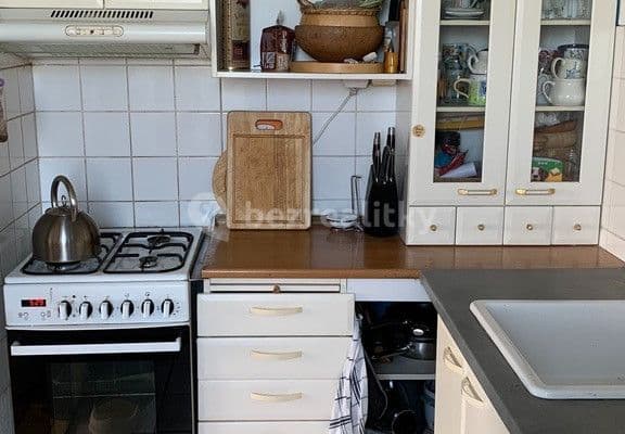 Prenájom bytu 3-izbový 65 m², Hasova, Hlavní město Praha Prenájom bytu 3-izbový 65 m², Hasova, Hlavní město Praha
