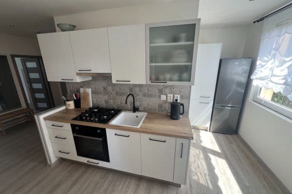 Predaj bytu 3-izbový 66 m², Na Vyhlídce, Klášterec nad Ohří Predaj bytu 3-izbový 66 m², Na Vyhlídce, Klášterec nad Ohří