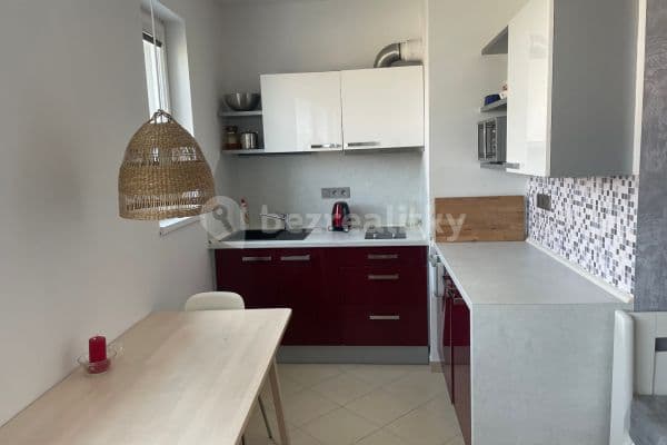 Prenájom bytu 1-izbový 32 m², Nademlejnská, Hlavní město Praha Prenájom bytu 1-izbový 32 m², Nademlejnská, Hlavní město Praha