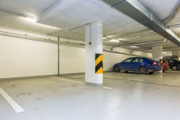 Prenájom garáže 14 m², Praha Prenájom garáže 14 m², Praha