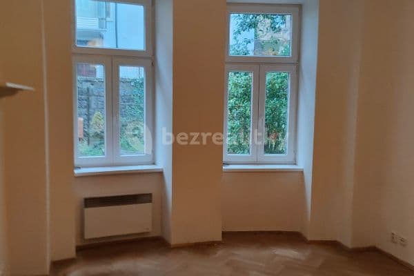 Prenájom bytu 2-izbový 62 m², U Nikolajky, Praha Prenájom bytu 2-izbový 62 m², U Nikolajky, Praha