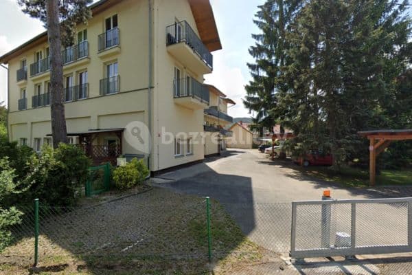 Prenájom bytu 1-izbový 30 m², Slapy Prenájom bytu 1-izbový 30 m², Slapy