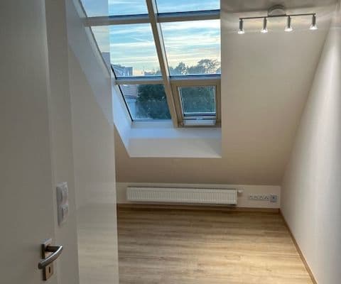 Prenájom bytu 1-izbový 22 m², Studentská, Hlavní město Praha Prenájom bytu 1-izbový 22 m², Studentská, Hlavní město Praha