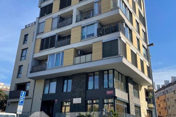 Predaj bytu 1-izbový 36 m², U Roháčových kasáren, Hlavní město Praha Predaj bytu 1-izbový 36 m², U Roháčových kasáren, Hlavní město Praha