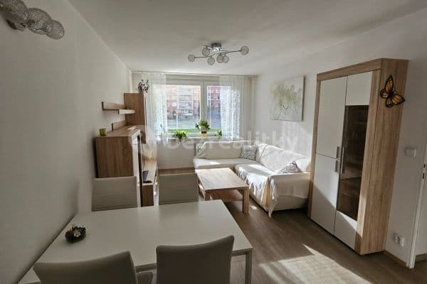 Prenájom bytu 2-izbový 43 m², Boloňská, Hlavní město Praha Prenájom bytu 2-izbový 43 m², Boloňská, Hlavní město Praha