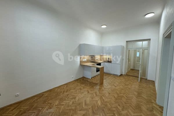 Prenájom bytu 2-izbový 56 m², Jungmannova, Praha Prenájom bytu 2-izbový 56 m², Jungmannova, Praha