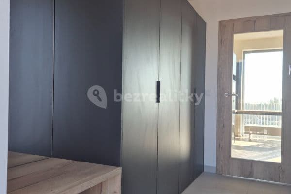 Prenájom bytu 2-izbový 41 m², Řepova, Brno Prenájom bytu 2-izbový 41 m², Řepova, Brno