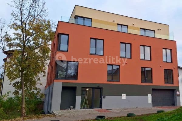 Prenájom bytu 2-izbový 49 m², Čimická, Praha Prenájom bytu 2-izbový 49 m², Čimická, Praha