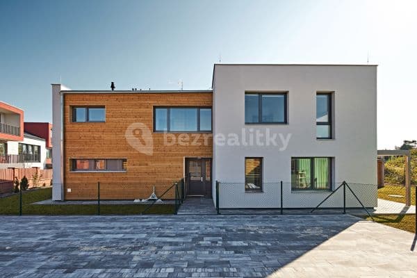 Prenájom domu 120 m², pozemok 302 m², Červánková, Černošice Prenájom domu 120 m², pozemok 302 m², Červánková, Černošice