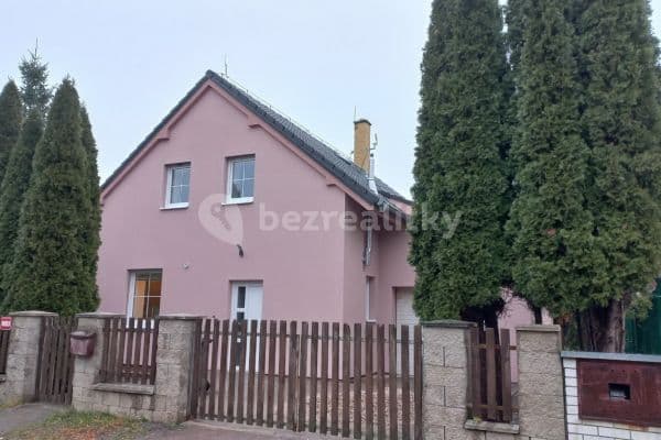 Prenájom domu 100 m², pozemek 620 m², Ctiněveská, Praha Prenájom domu 100 m², pozemek 620 m², Ctiněveská, Praha