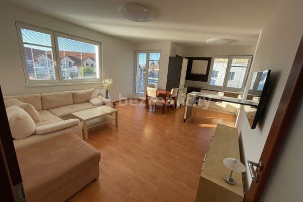 Prenájom bytu 2-izbový 59 m², Žampiónová, Praha Prenájom bytu 2-izbový 59 m², Žampiónová, Praha