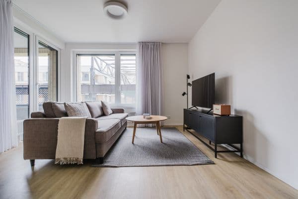 Prenájom bytu 61 m², U Pergamenky a, Praha Prenájom bytu 61 m², U Pergamenky a, Praha