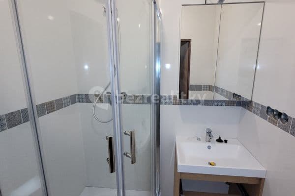Prenájom bytu 3-izbový 62 m², Husova čtvrť, Rosice Prenájom bytu 3-izbový 62 m², Husova čtvrť, Rosice