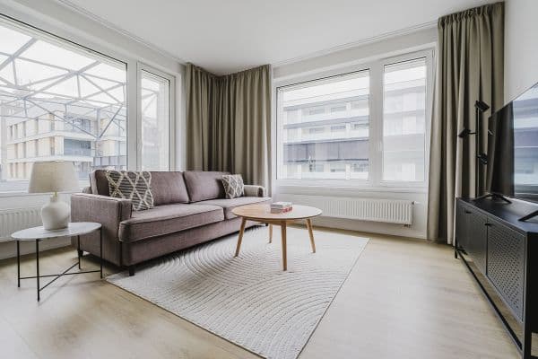 Prenájom bytu 63 m², U Pergamenky a, Praha Prenájom bytu 63 m², U Pergamenky a, Praha