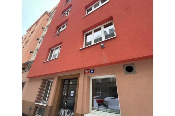 Prenájom bytu 2-izbový 49 m², Viklefova, Hlavní město Praha Prenájom bytu 2-izbový 49 m², Viklefova, Hlavní město Praha