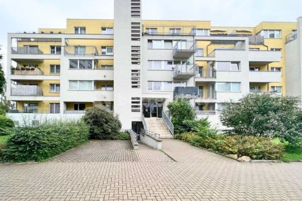 Prenájom bytu 2-izbový 59 m², Chlebovická, Praha Prenájom bytu 2-izbový 59 m², Chlebovická, Praha