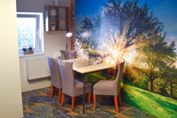 Prenájom bytu 2-izbový 36 m², Nesvačilka Prenájom bytu 2-izbový 36 m², Nesvačilka