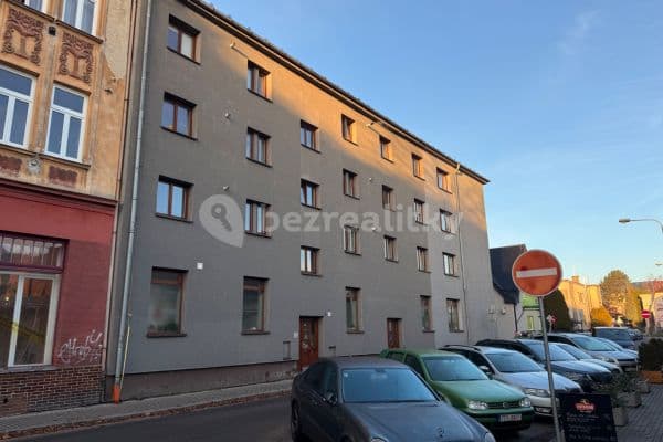 Prenájom bytu 2-izbový 64 m², Čelakovského, Ostrava Prenájom bytu 2-izbový 64 m², Čelakovského, Ostrava
