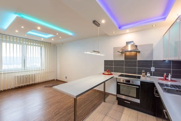 Prenájom bytu 2-izbový 39 m², Štúrova, Hlavní město Praha Prenájom bytu 2-izbový 39 m², Štúrova, Hlavní město Praha