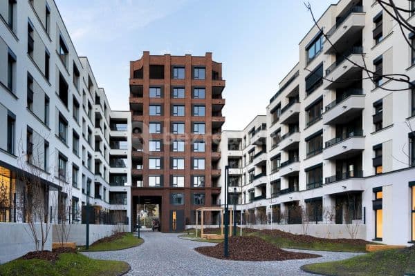 Prenájom bytu 2-izbový 56 m², Praha Prenájom bytu 2-izbový 56 m², Praha