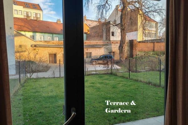 Prenájom bytu 2-izbový 50 m², Vojenova, Prague Prenájom bytu 2-izbový 50 m², Vojenova, Prague