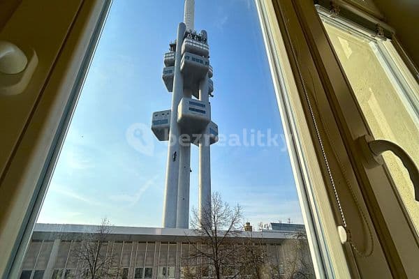 Prenájom bytu 2-izbový 52 m², Čajkovského, Praha Prenájom bytu 2-izbový 52 m², Čajkovského, Praha