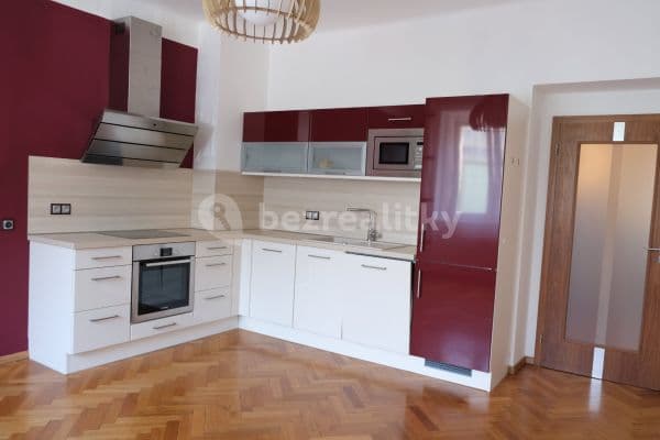 Prenájom bytu 3-izbový 73 m², Zemědělská, Praha Prenájom bytu 3-izbový 73 m², Zemědělská, Praha