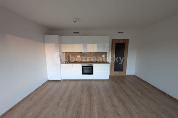 Prenájom bytu 1-izbový 36 m², Střídavá, Praha Prenájom bytu 1-izbový 36 m², Střídavá, Praha