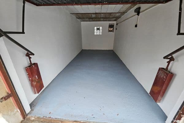 Predaj garáže 19 m², Buštěhradská, Praha Predaj garáže 19 m², Buštěhradská, Praha