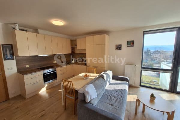 Prenájom bytu 2-izbový 51 m², Karlická, Praha Prenájom bytu 2-izbový 51 m², Karlická, Praha