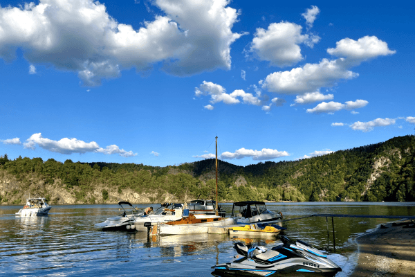 Predaj rekreačného objektu 112 m², pozemek 829 m², Nalžovice Predaj rekreačného objektu 112 m², pozemek 829 m², Nalžovice