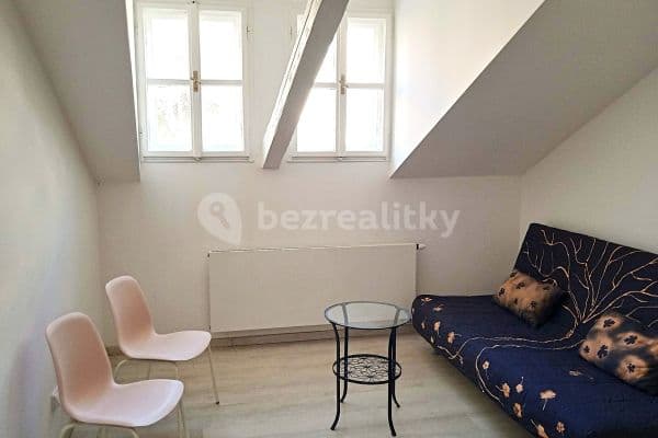 Prenájom bytu 1-izbový 23 m², Holečkova, Praha Prenájom bytu 1-izbový 23 m², Holečkova, Praha
